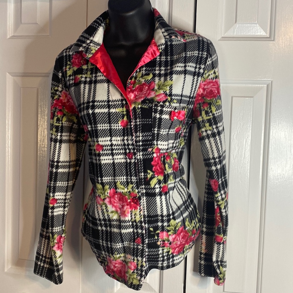 Betsy Johnson Soft Black White and Pink Rose Pajama Top